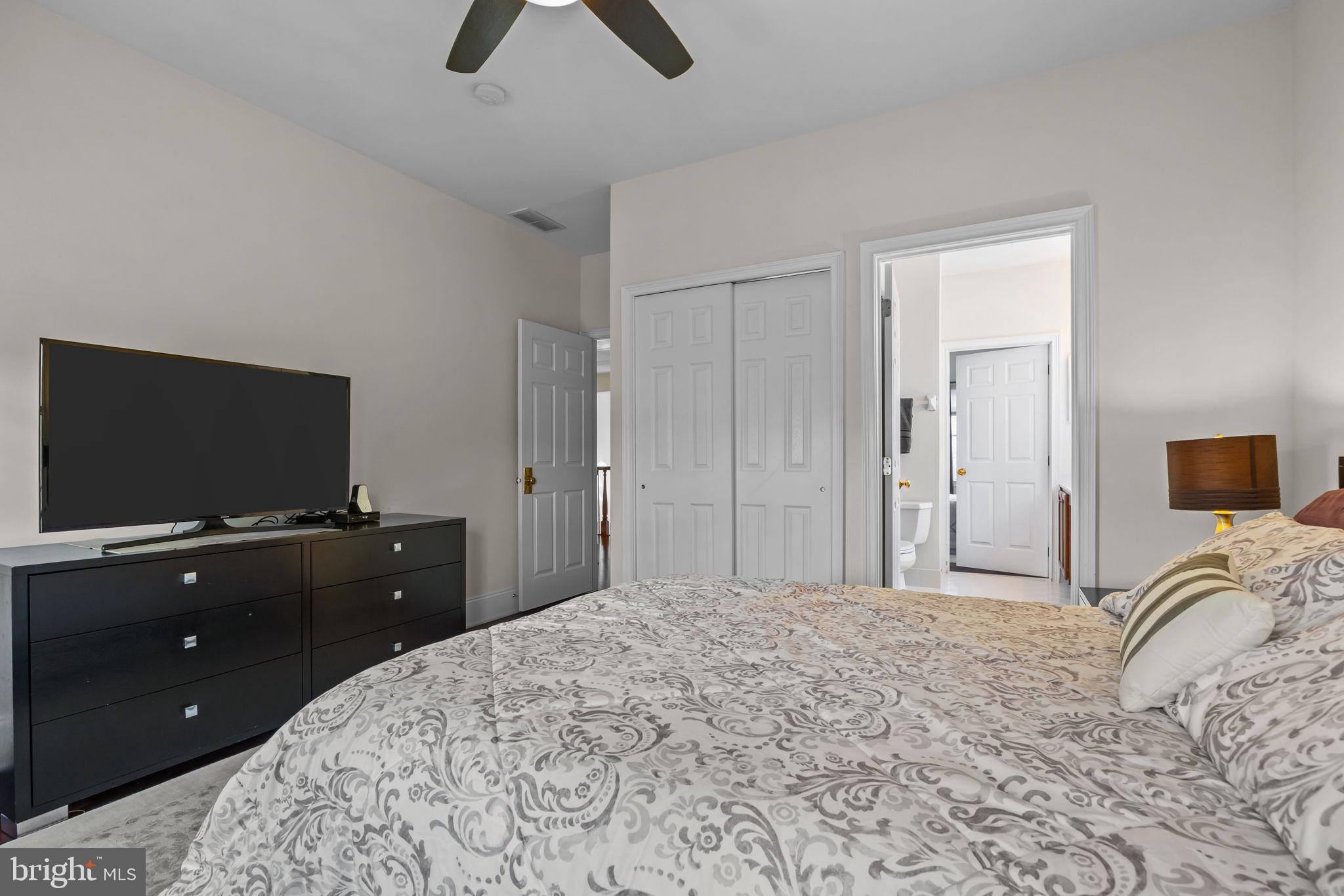 LINTON HILL CHASE - Residential