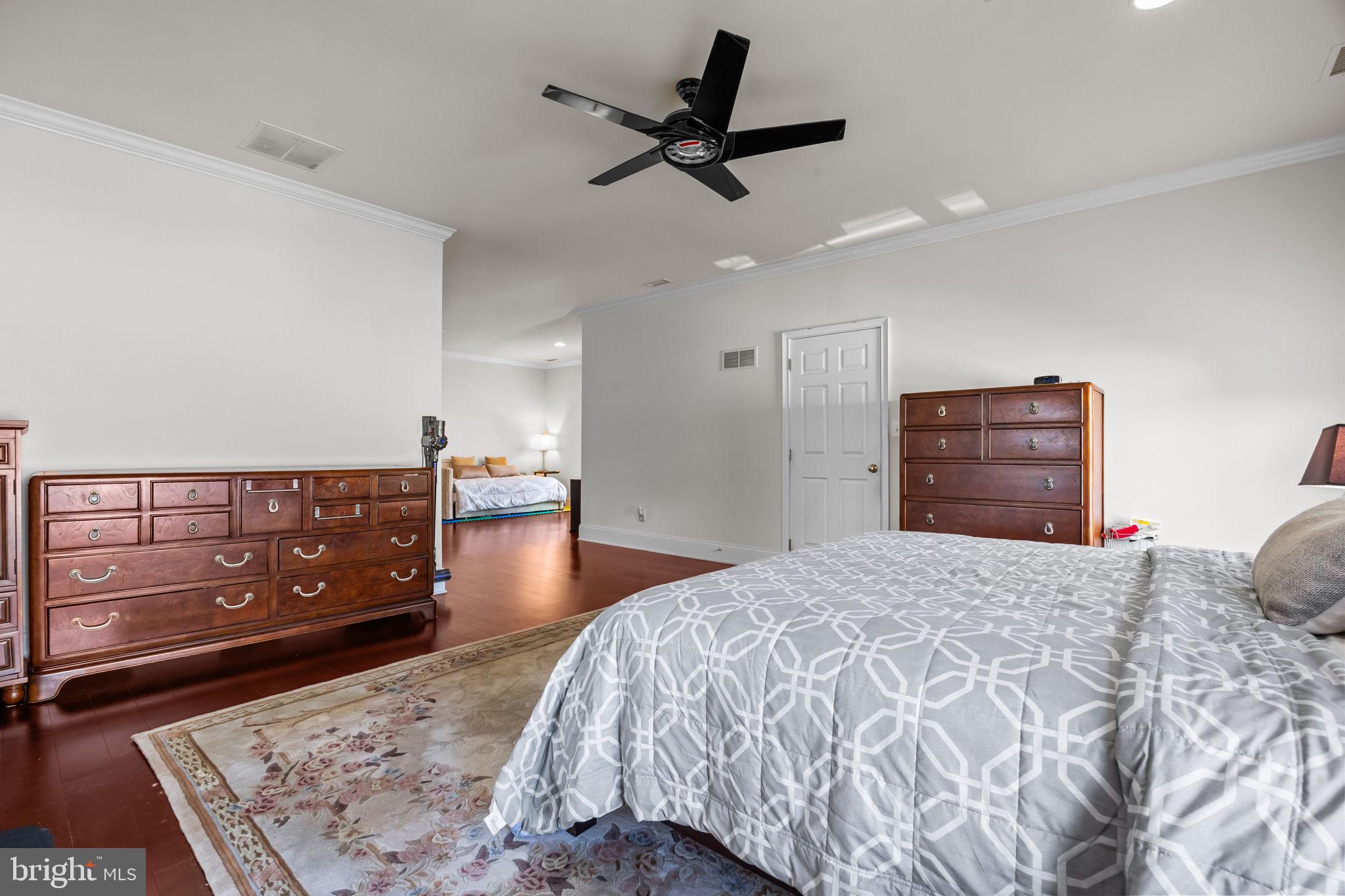 LINTON HILL CHASE - Residential