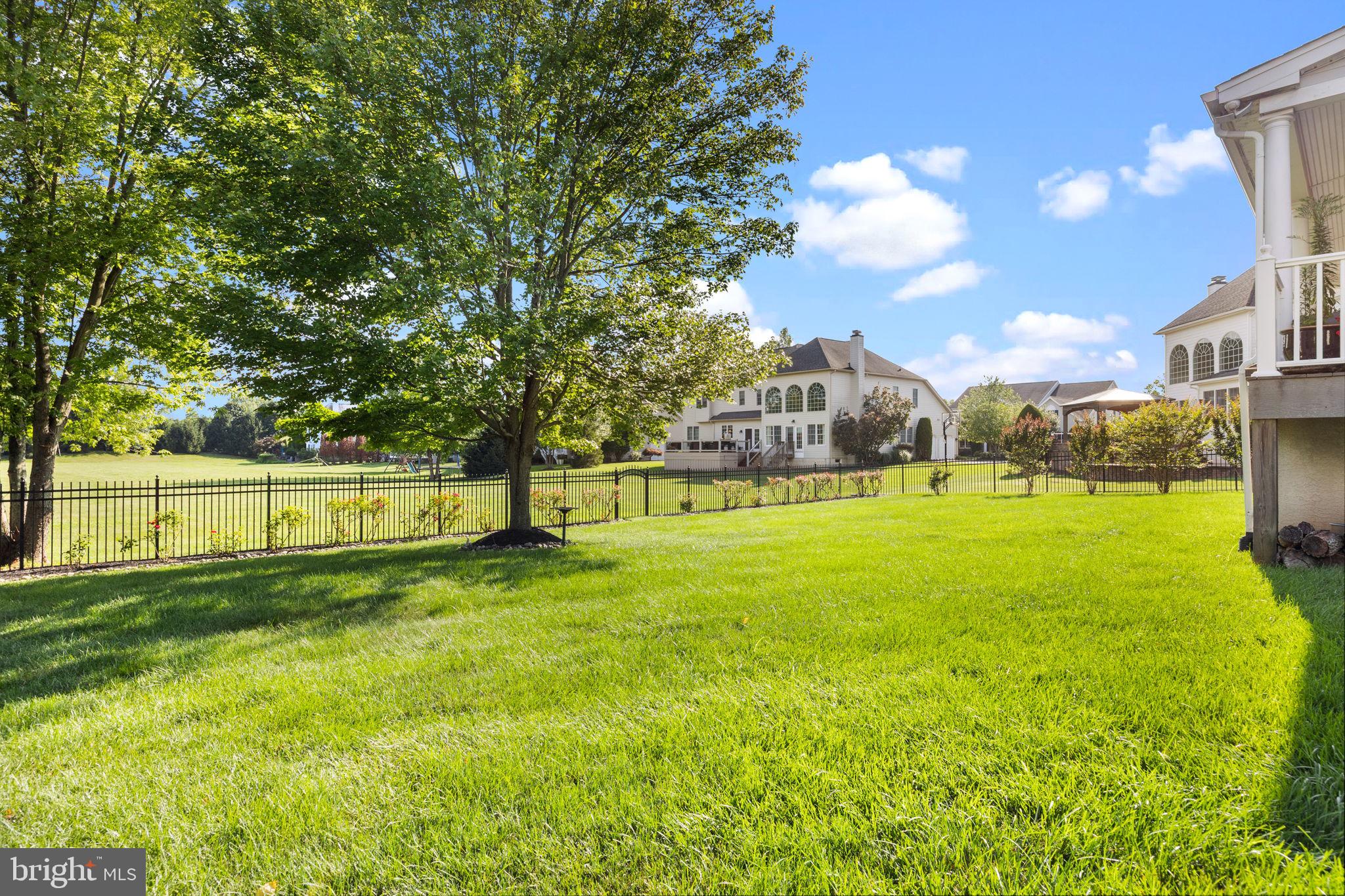 LINTON HILL CHASE - Residential