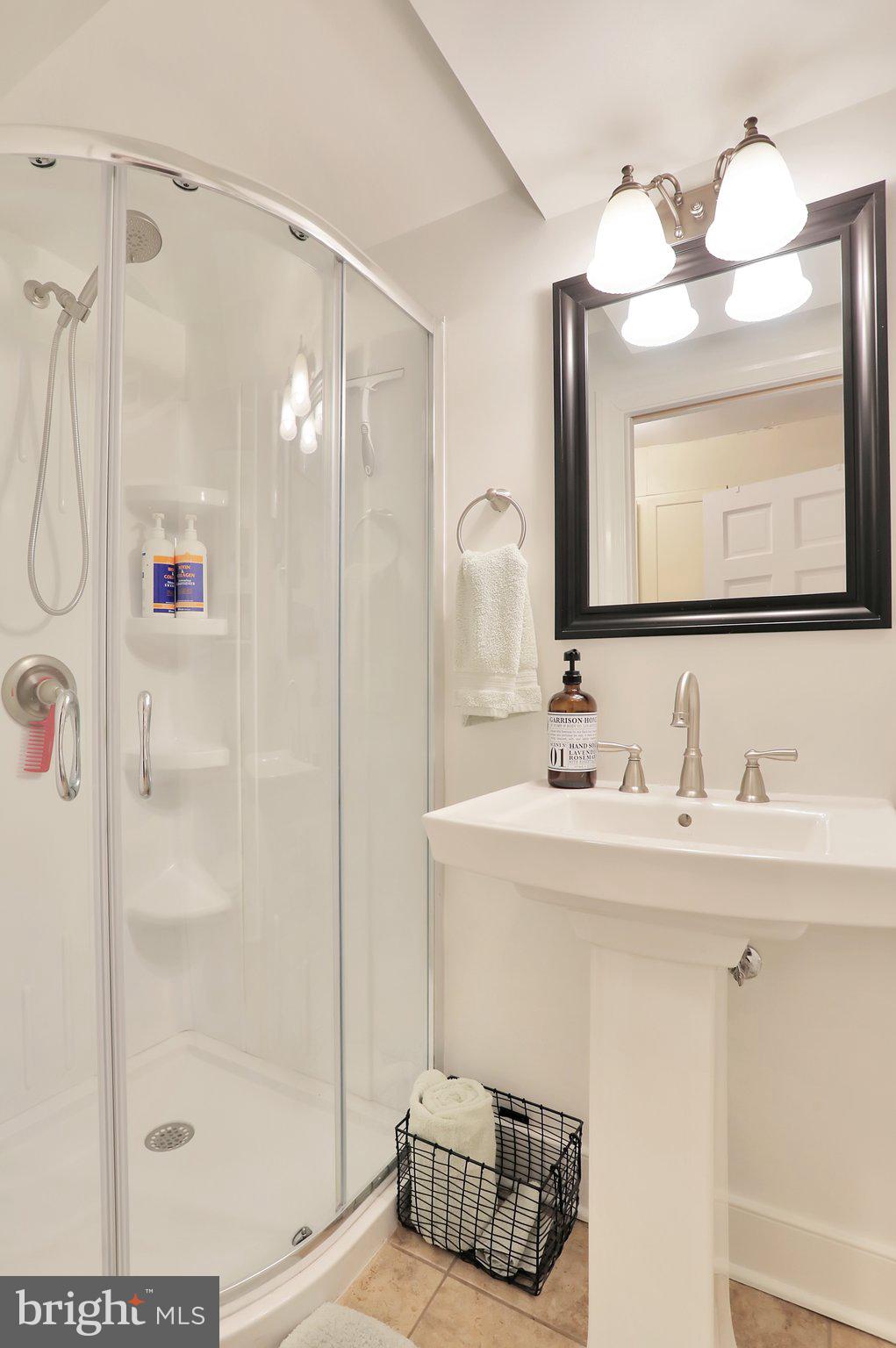 HARPERS FERRY - Residential