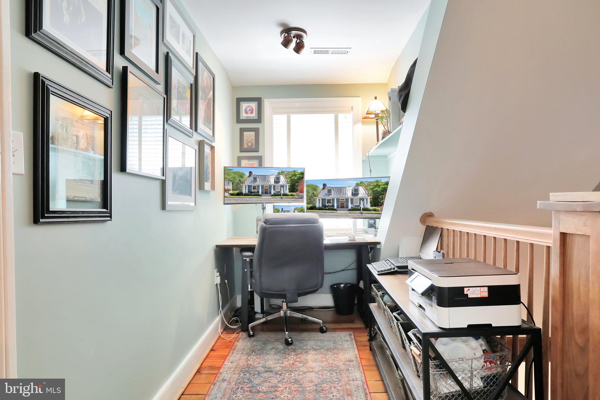 HARPERS FERRY - Residential