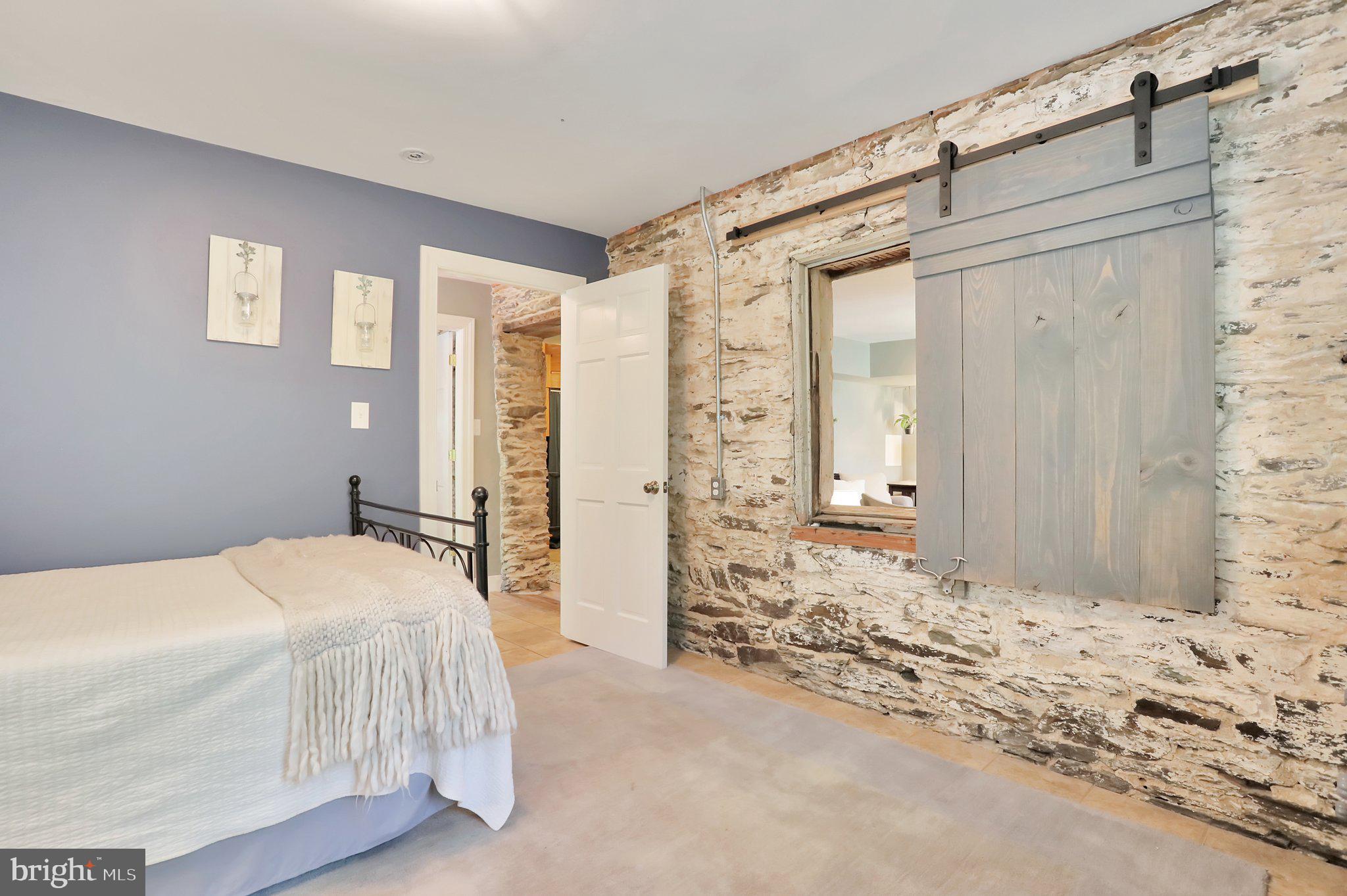 HARPERS FERRY - Residential