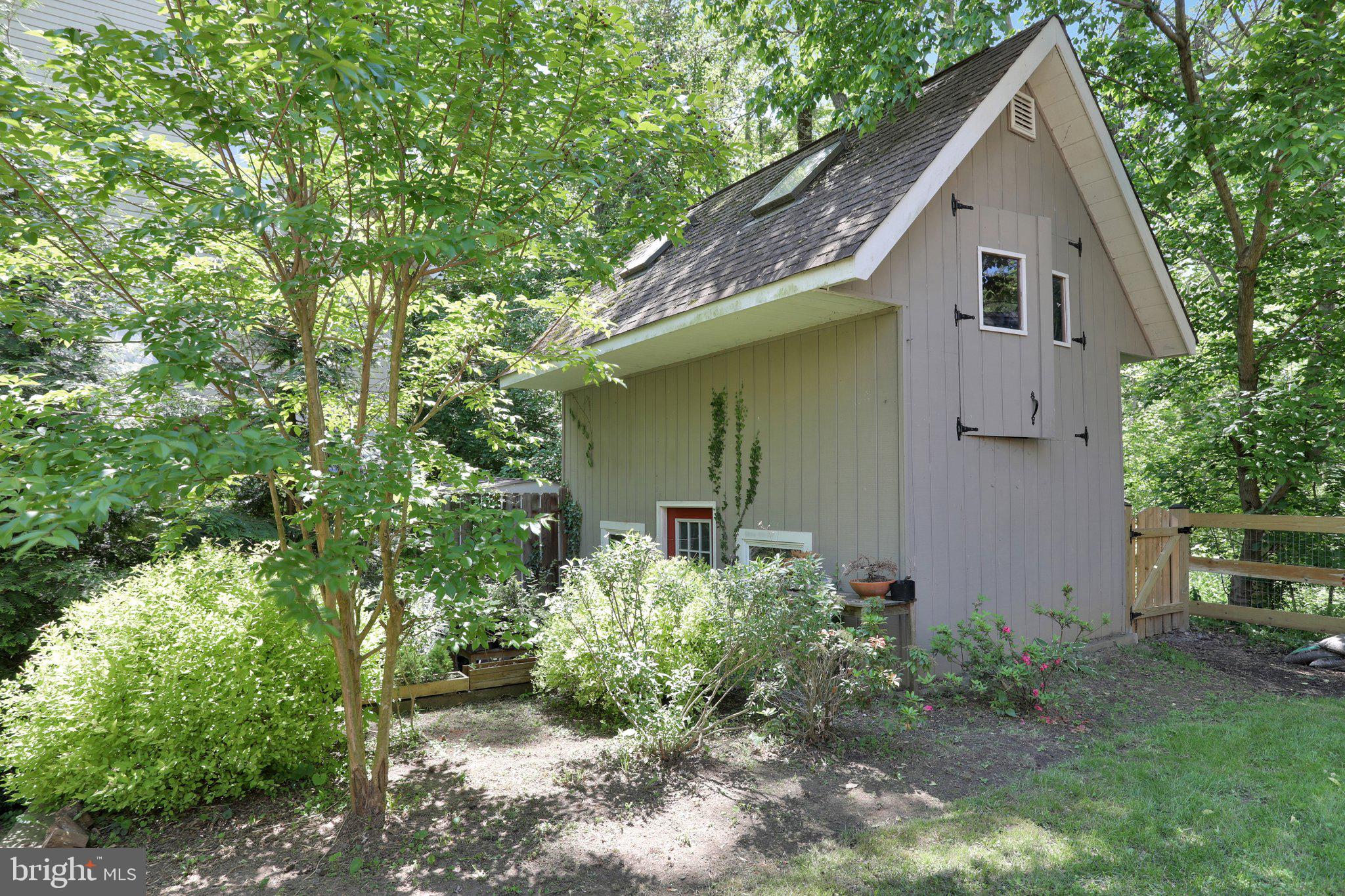 HARPERS FERRY - Residential