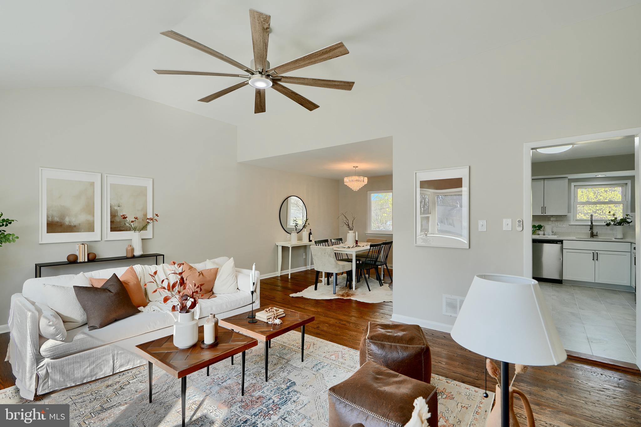 KINGS POINT - Residential