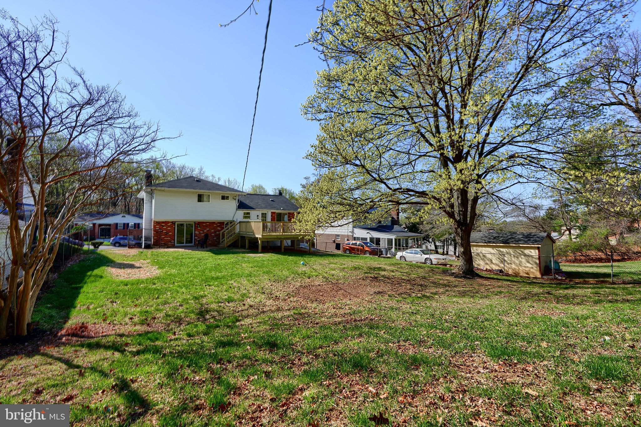 KINGS POINT - Residential