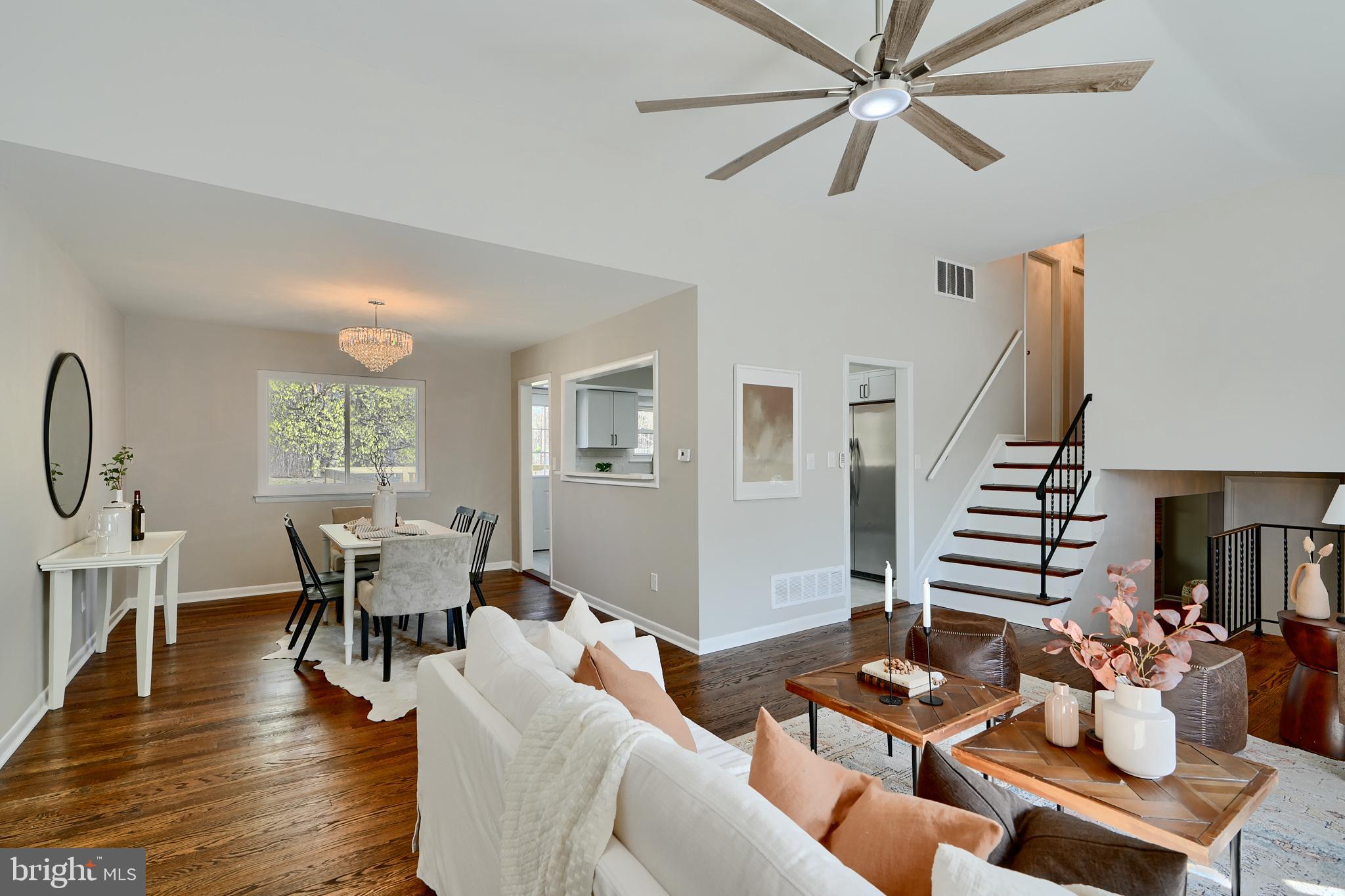 KINGS POINT - Residential