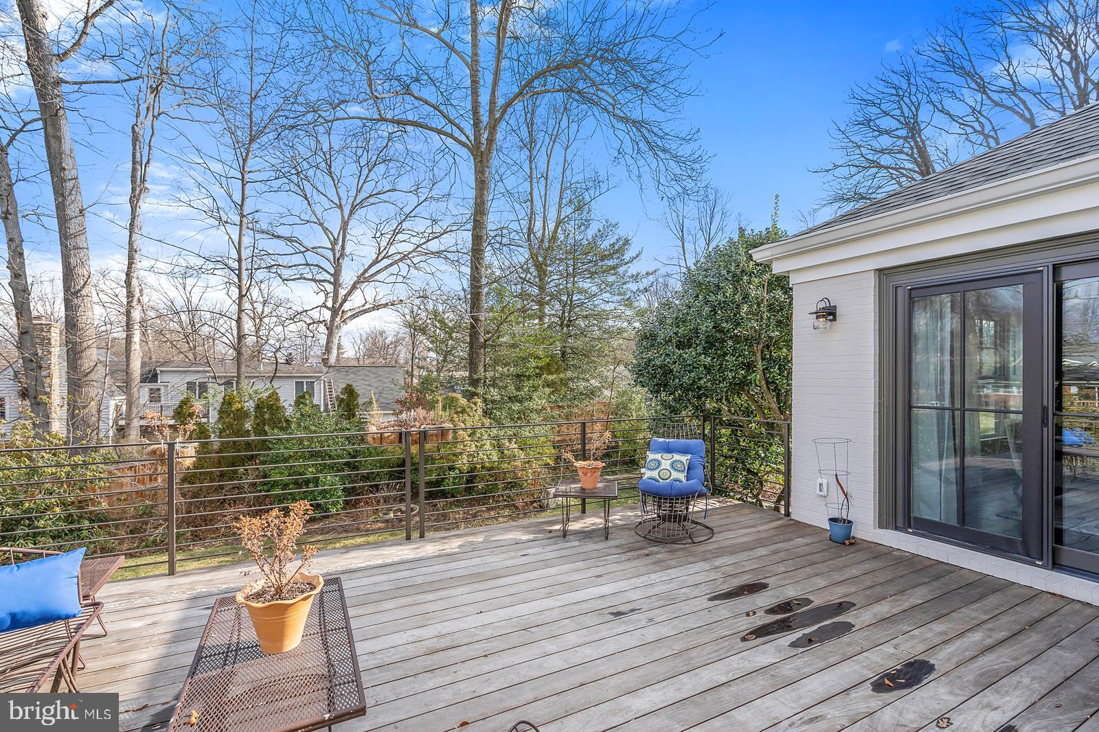 YORKTOWN - Residential