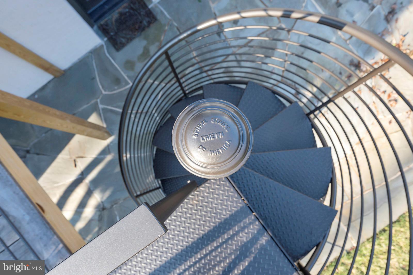 YORKTOWN - Residential