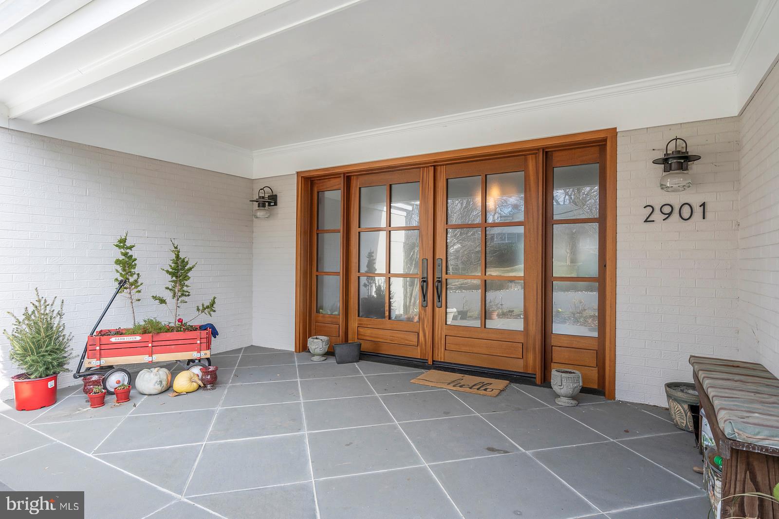 YORKTOWN - Residential