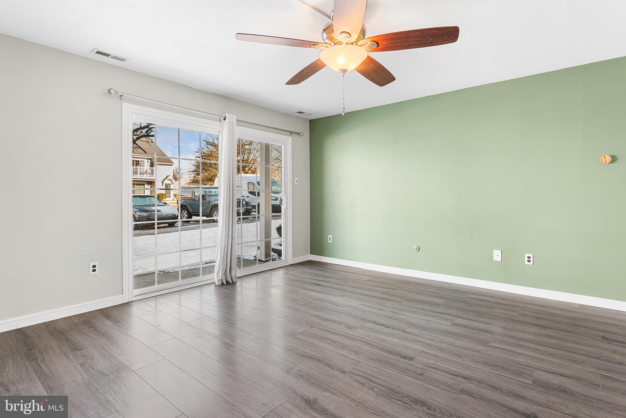 HUNT CLUB - Residential