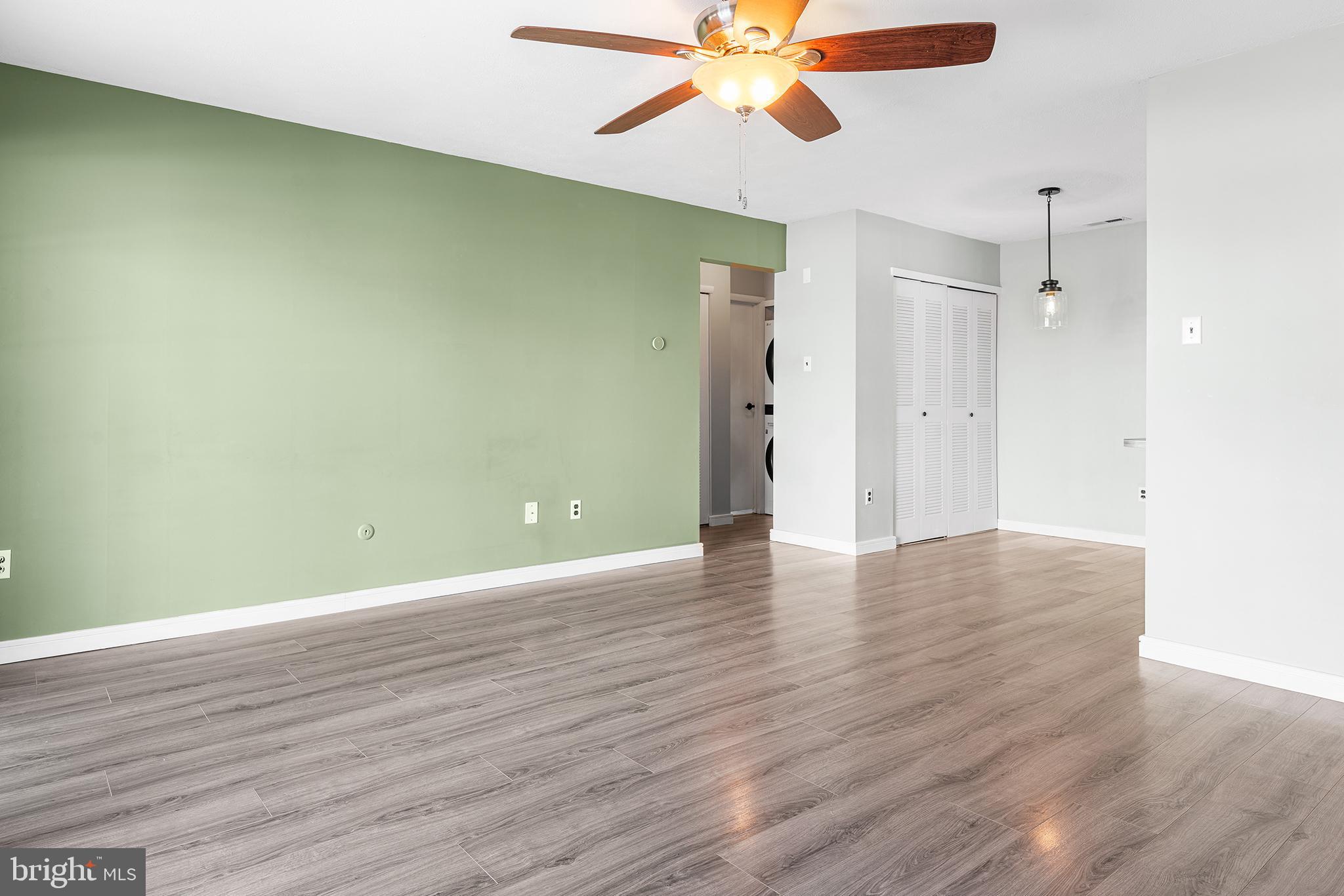 HUNT CLUB - Residential