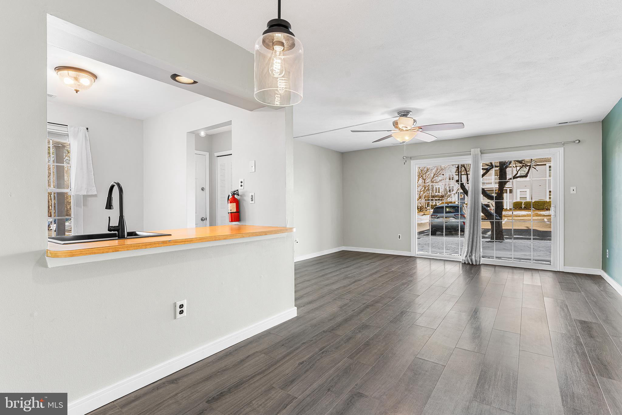 HUNT CLUB - Residential