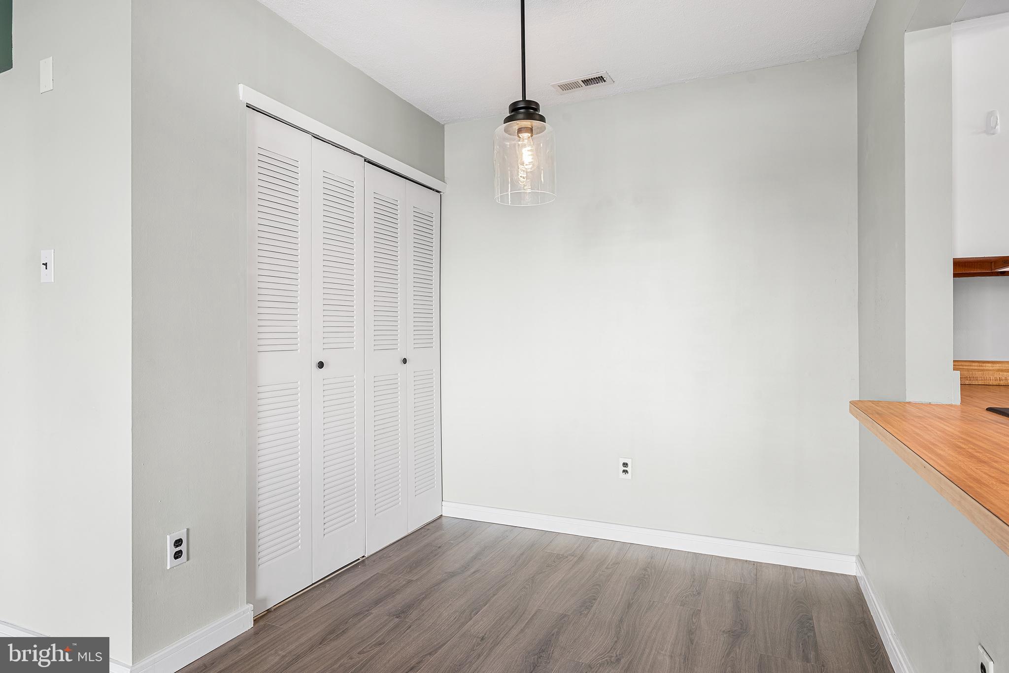 HUNT CLUB - Residential