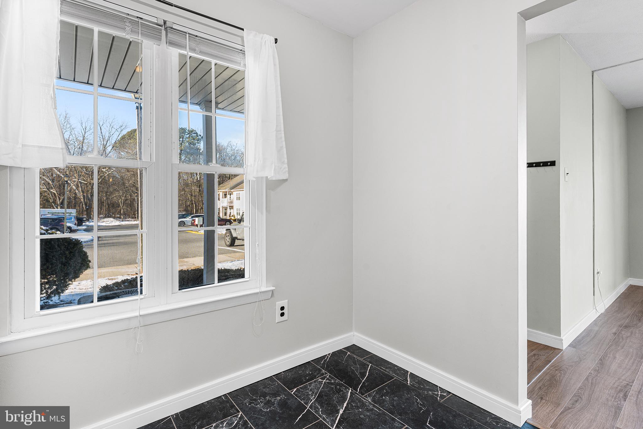 HUNT CLUB - Residential