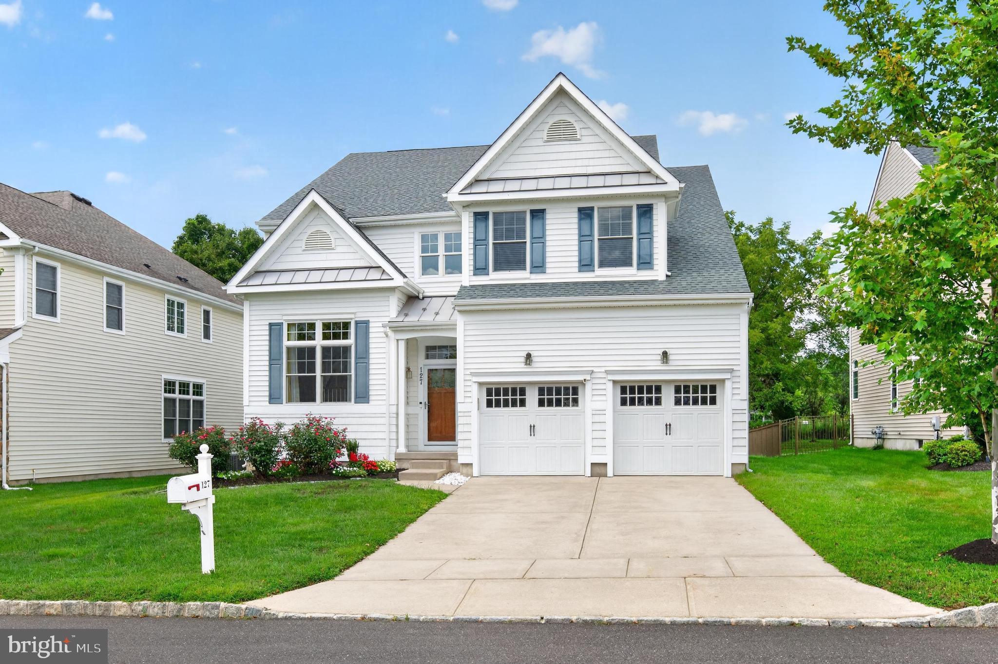 127 STARBOARD WAY