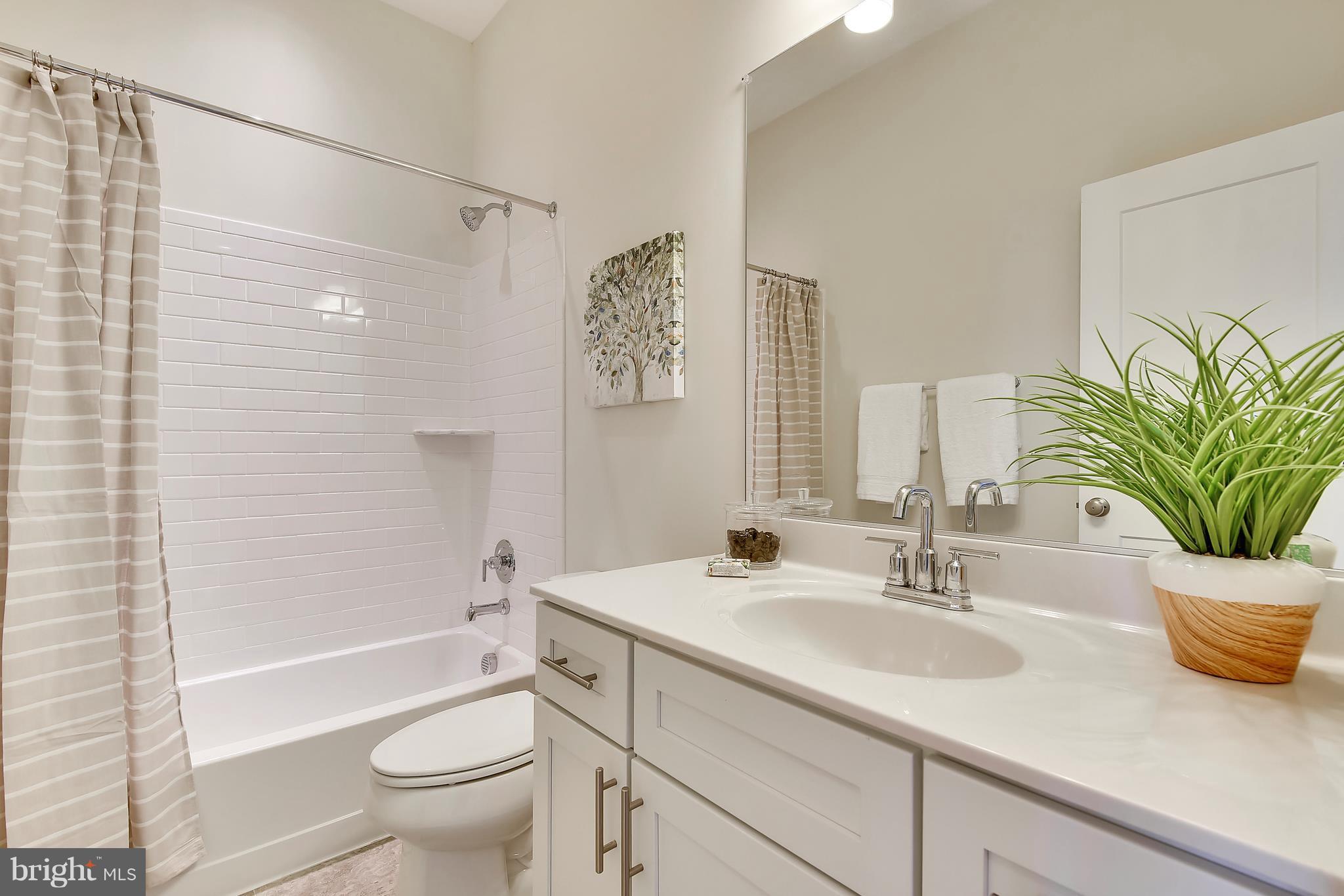 CRITTENTON HILL TOWNHOMES - Residential