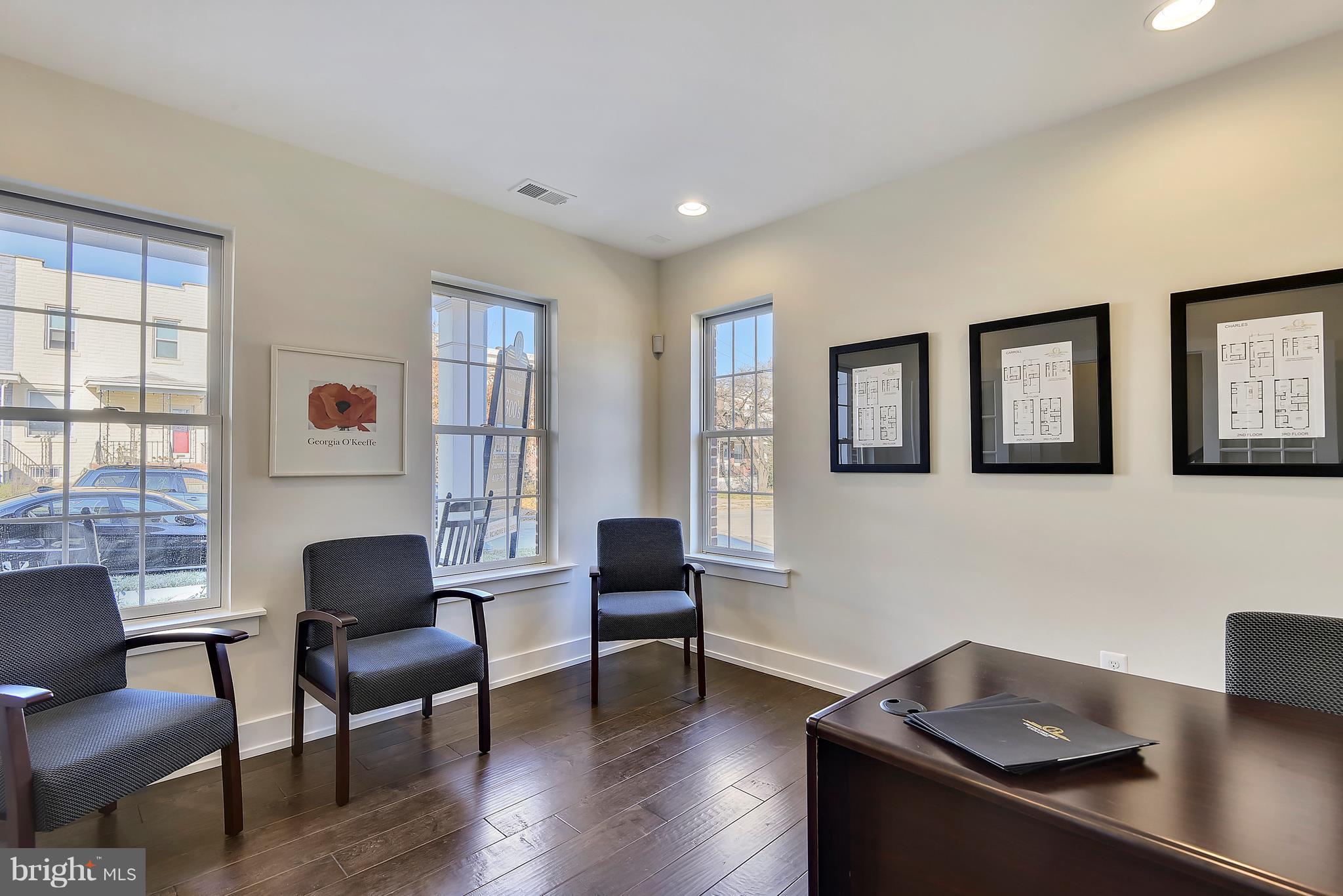 CRITTENTON HILL TOWNHOMES - Residential