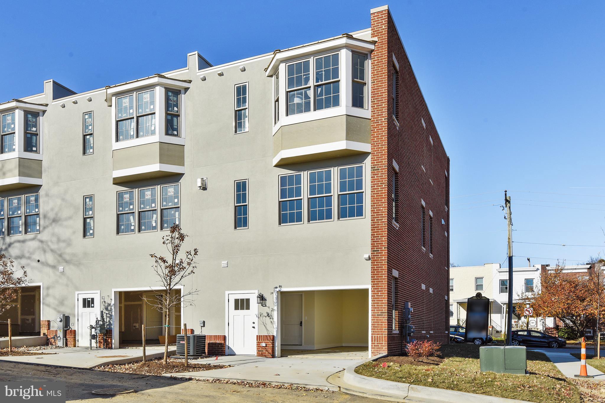 CRITTENTON HILL TOWNHOMES - Residential