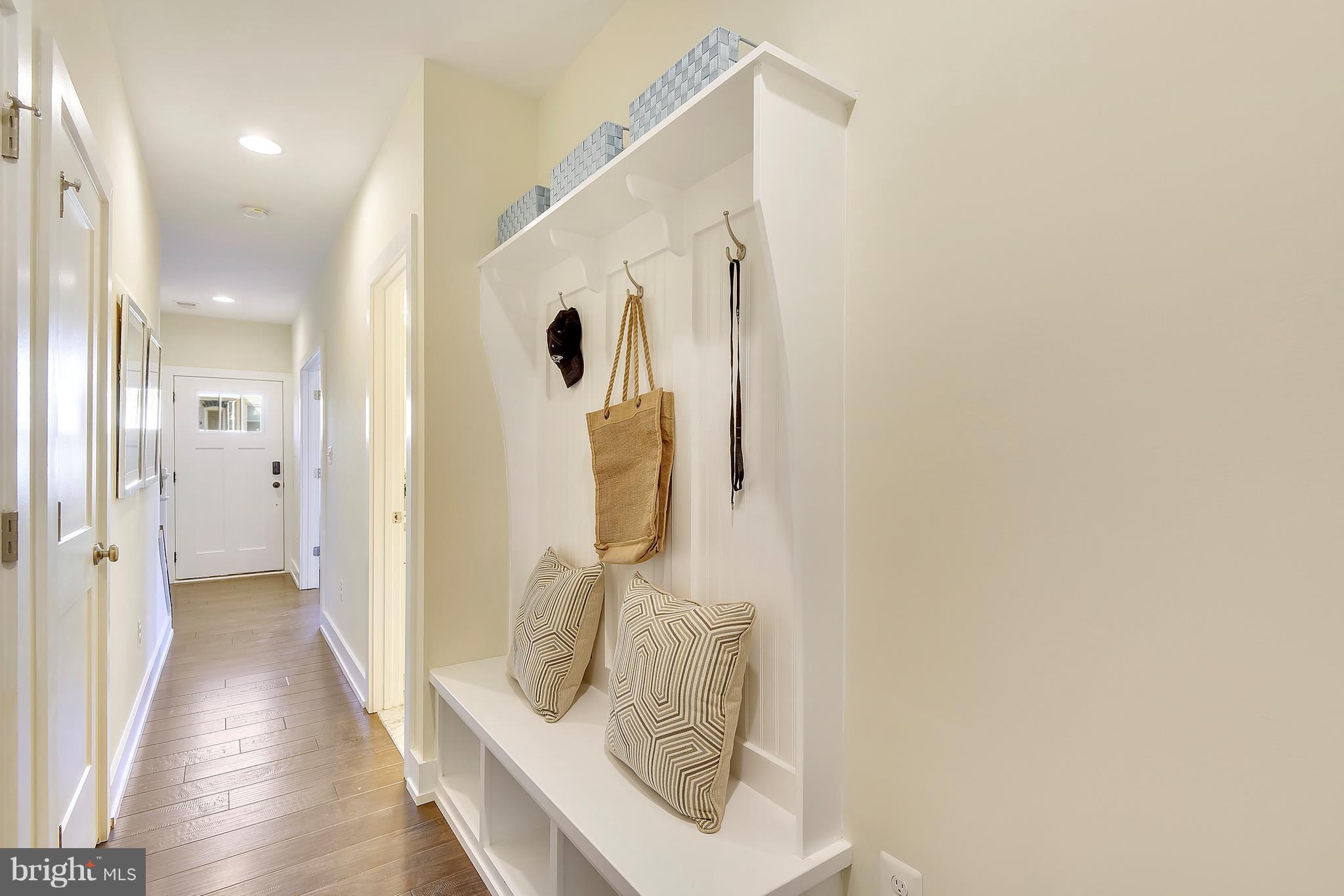 CRITTENTON HILL TOWNHOMES - Residential