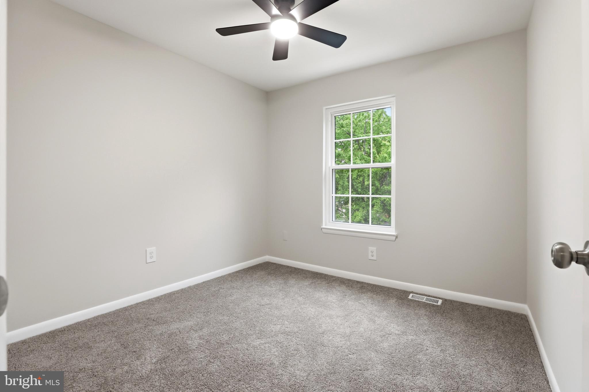 ASHFORD - Residential