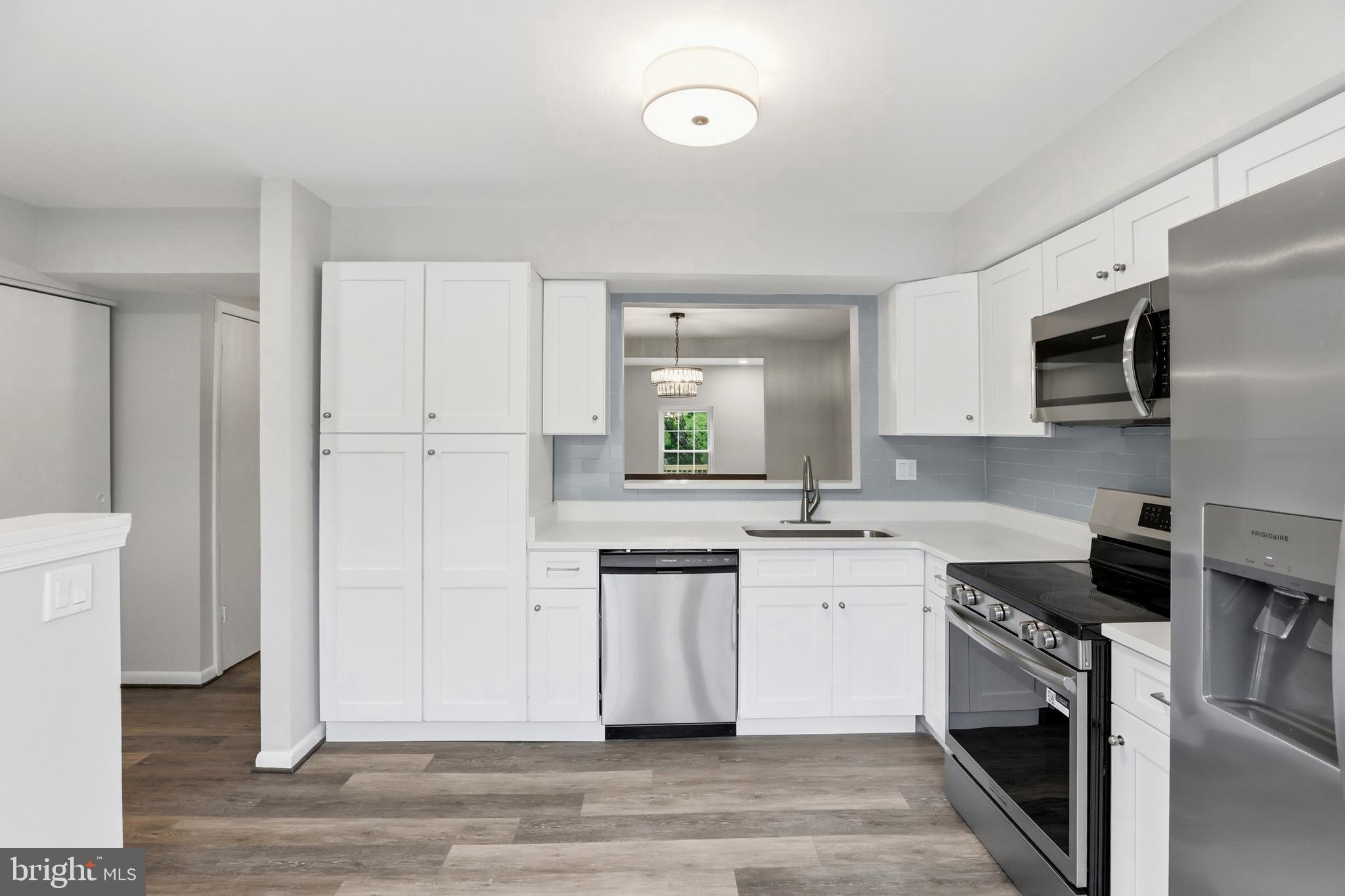 ASHFORD - Residential