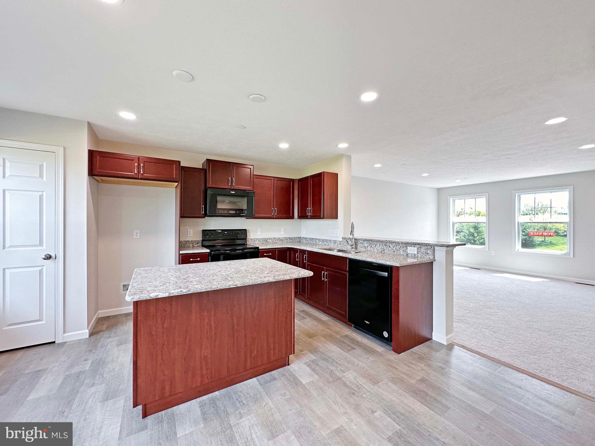 STEEPLECHASE - Residential