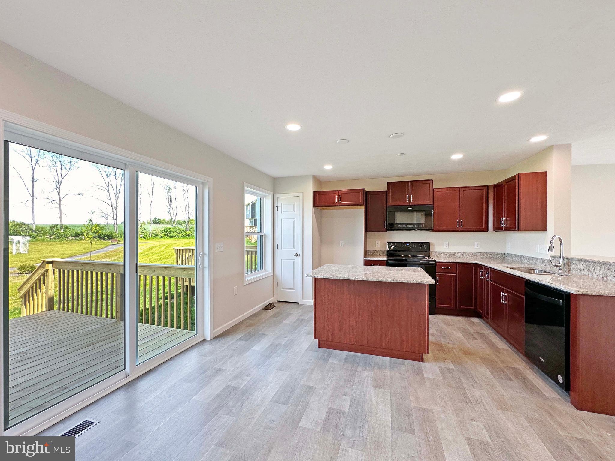 STEEPLECHASE - Residential