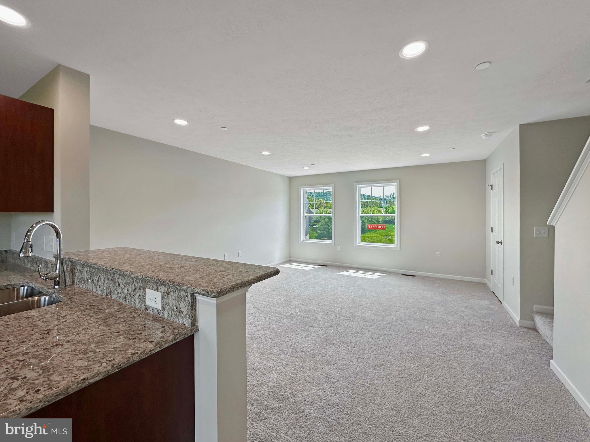 STEEPLECHASE - Residential