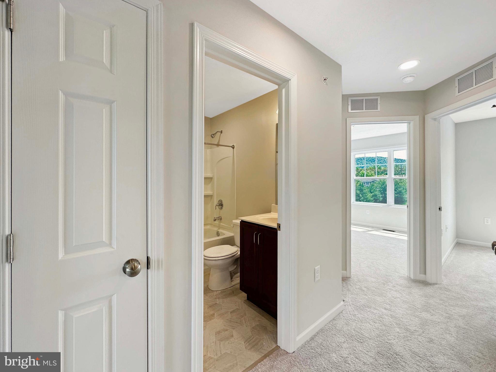 STEEPLECHASE - Residential