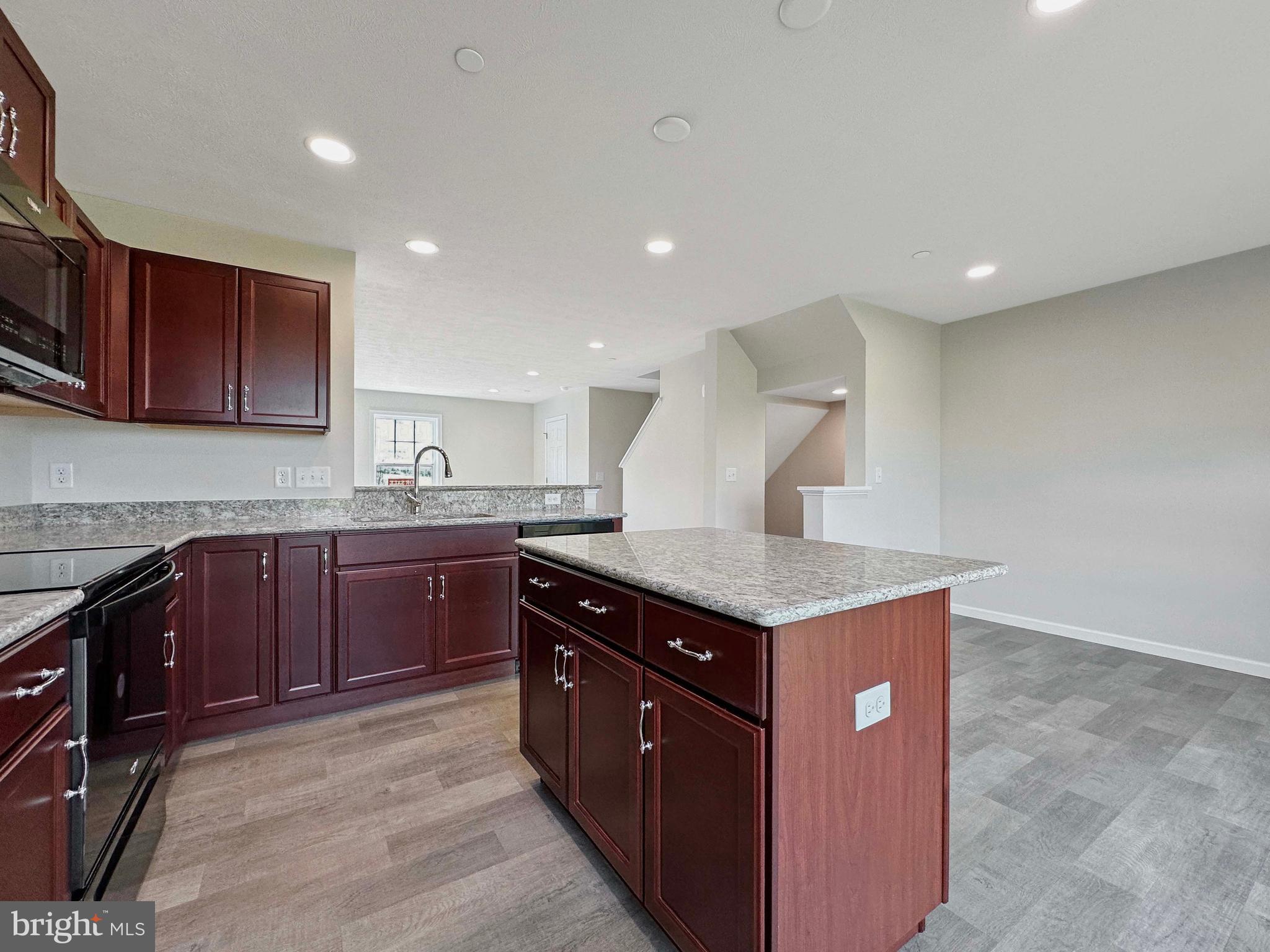 STEEPLECHASE - Residential