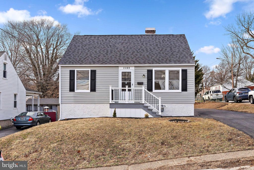 Photo of 2309 Lincoln Avenue, CLAYMONT, DE 19703 (MLS # DENC2095348)