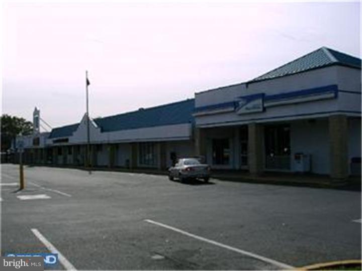 PHILADELPHIA (SOUTHWEST) - Residential