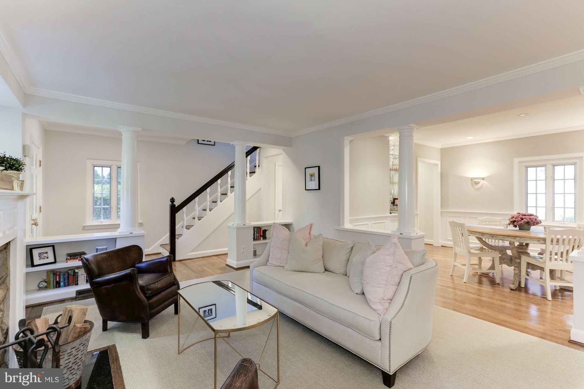 GREENWICH FOREST - Residential