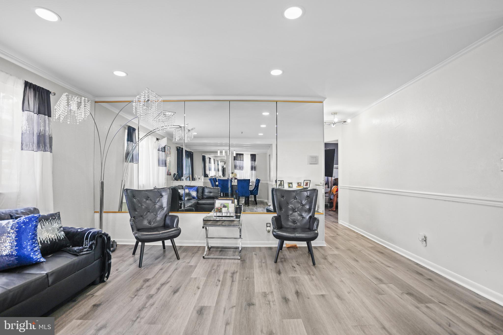 RANDALLSTOWN - Residential