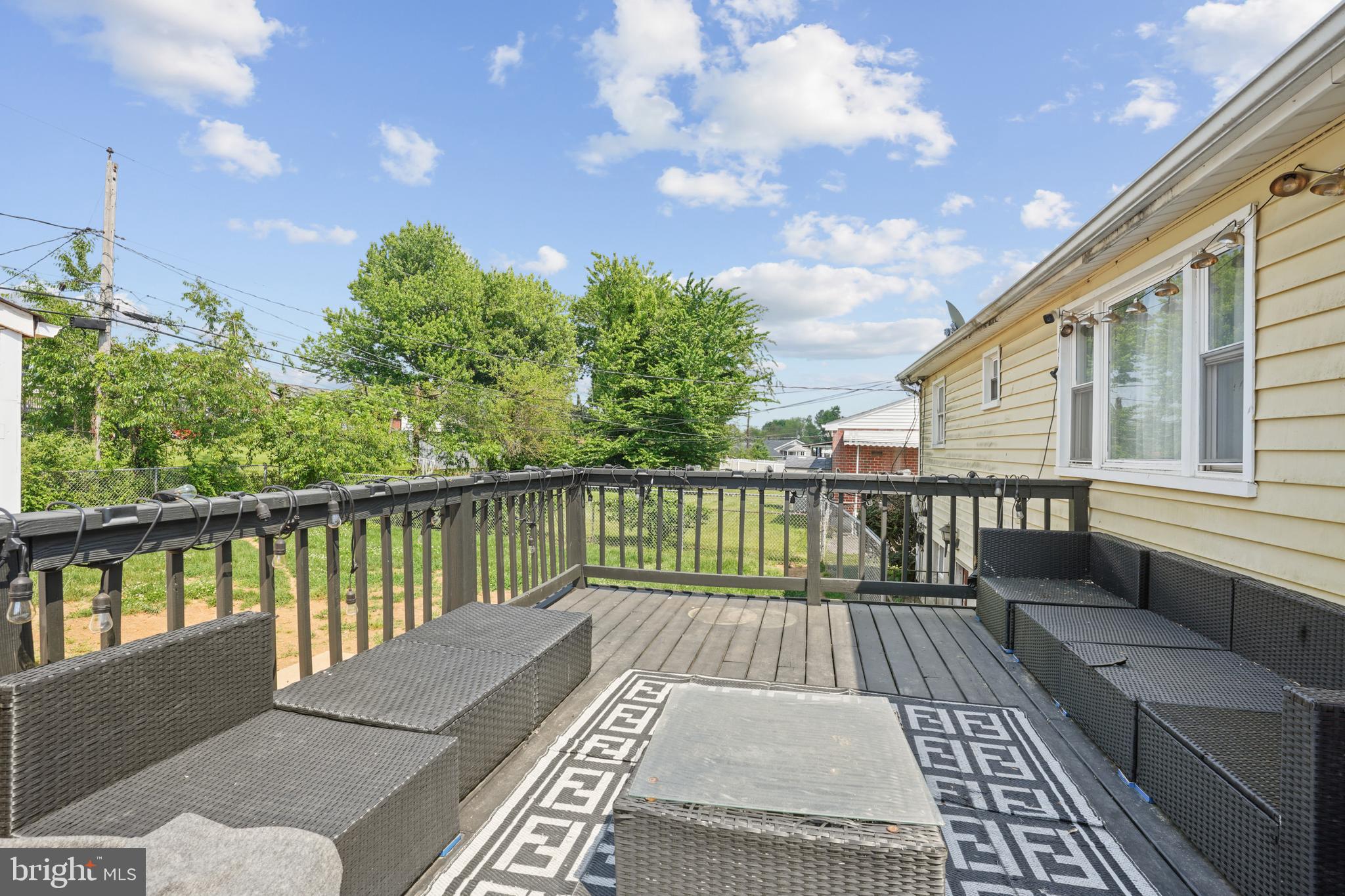 RANDALLSTOWN - Residential