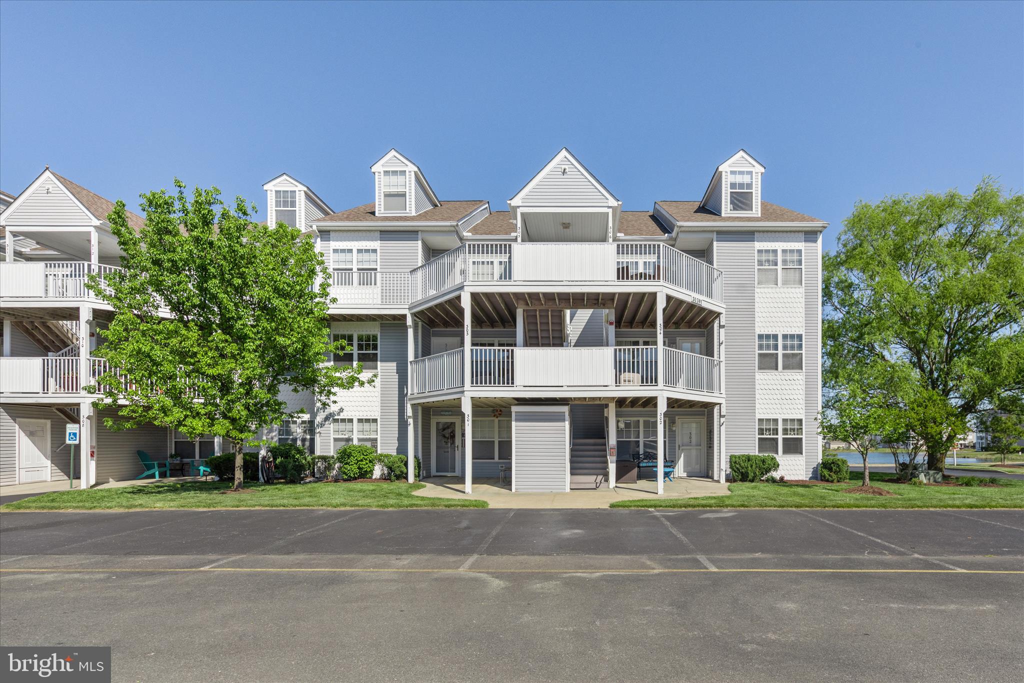 BETHANY BAY - Residential