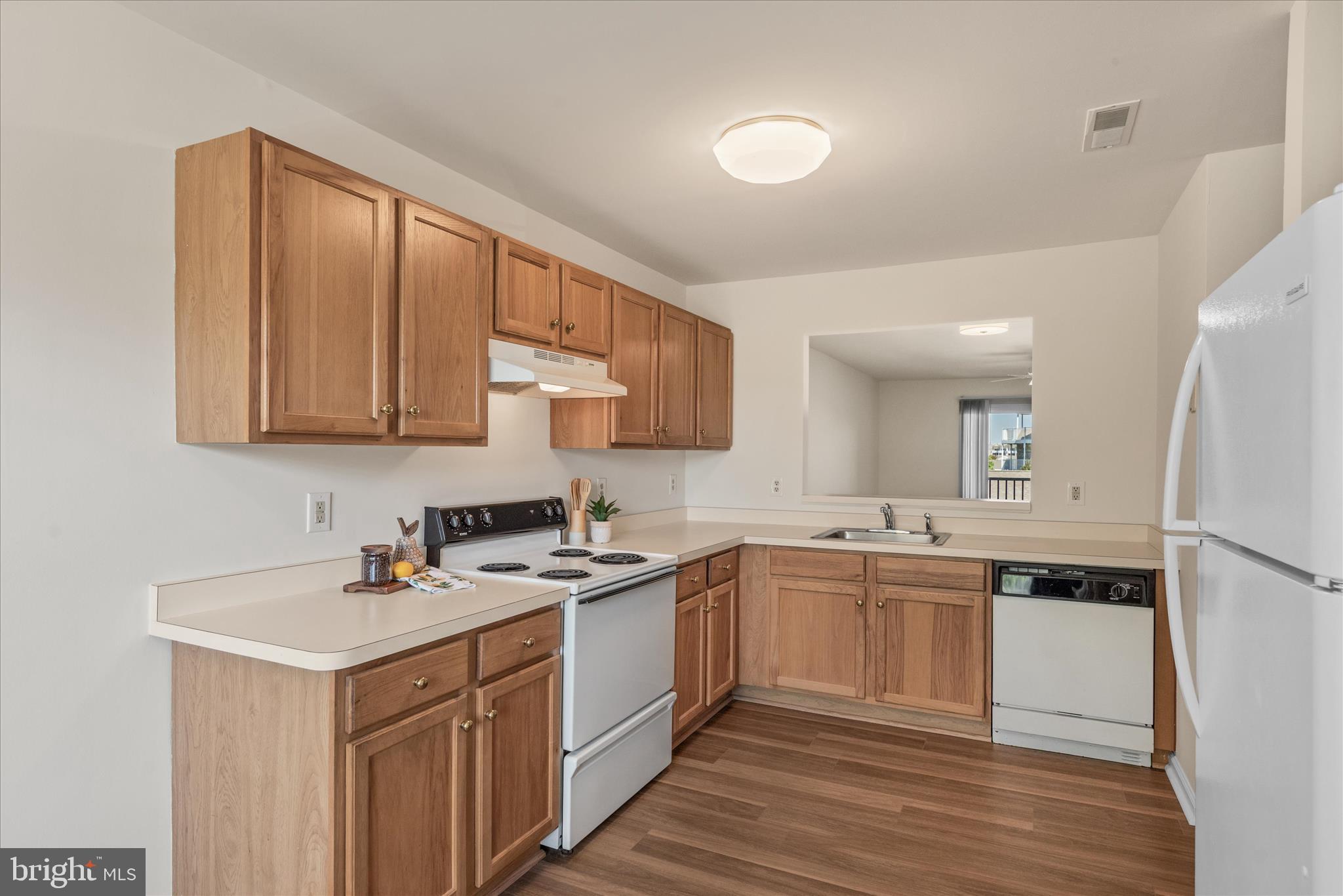 BETHANY BAY - Residential