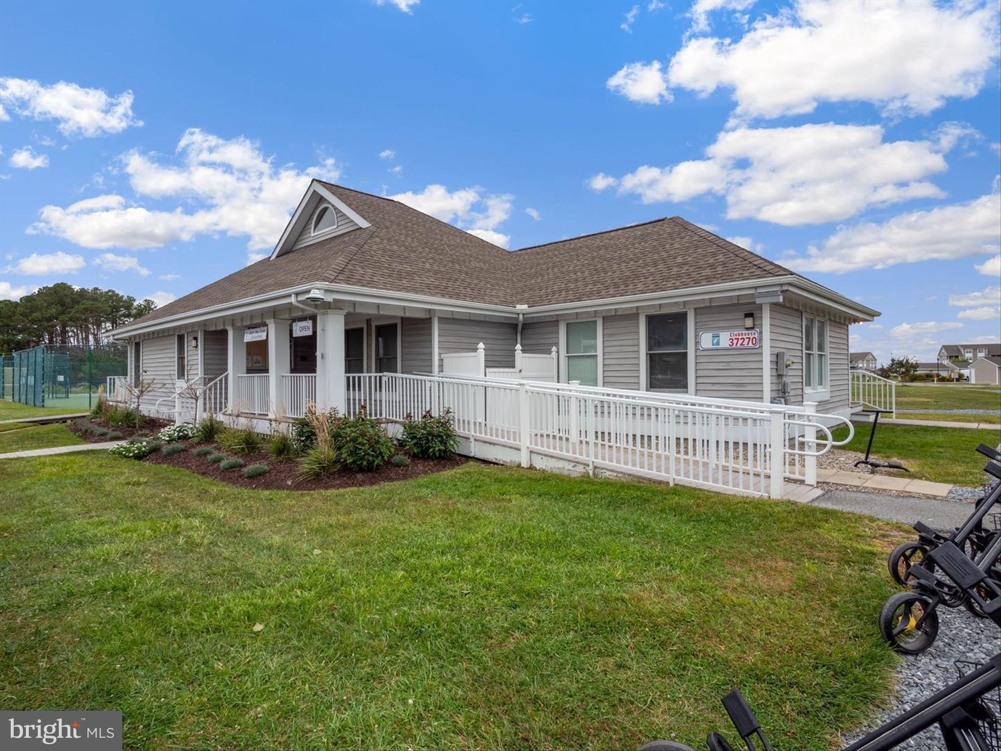 BETHANY BAY - Residential