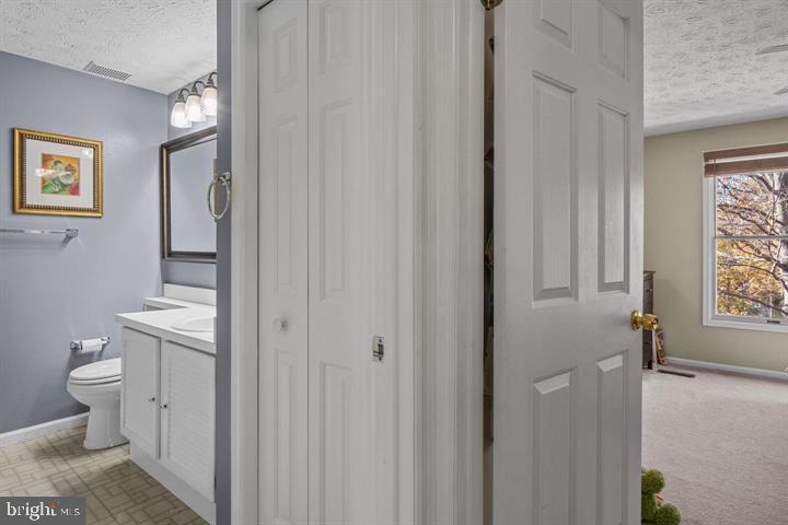 RESTON - Residential Lease