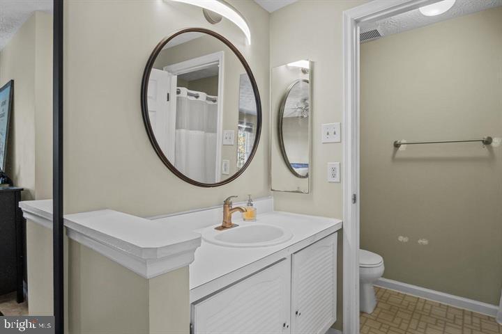 RESTON - Residential Lease