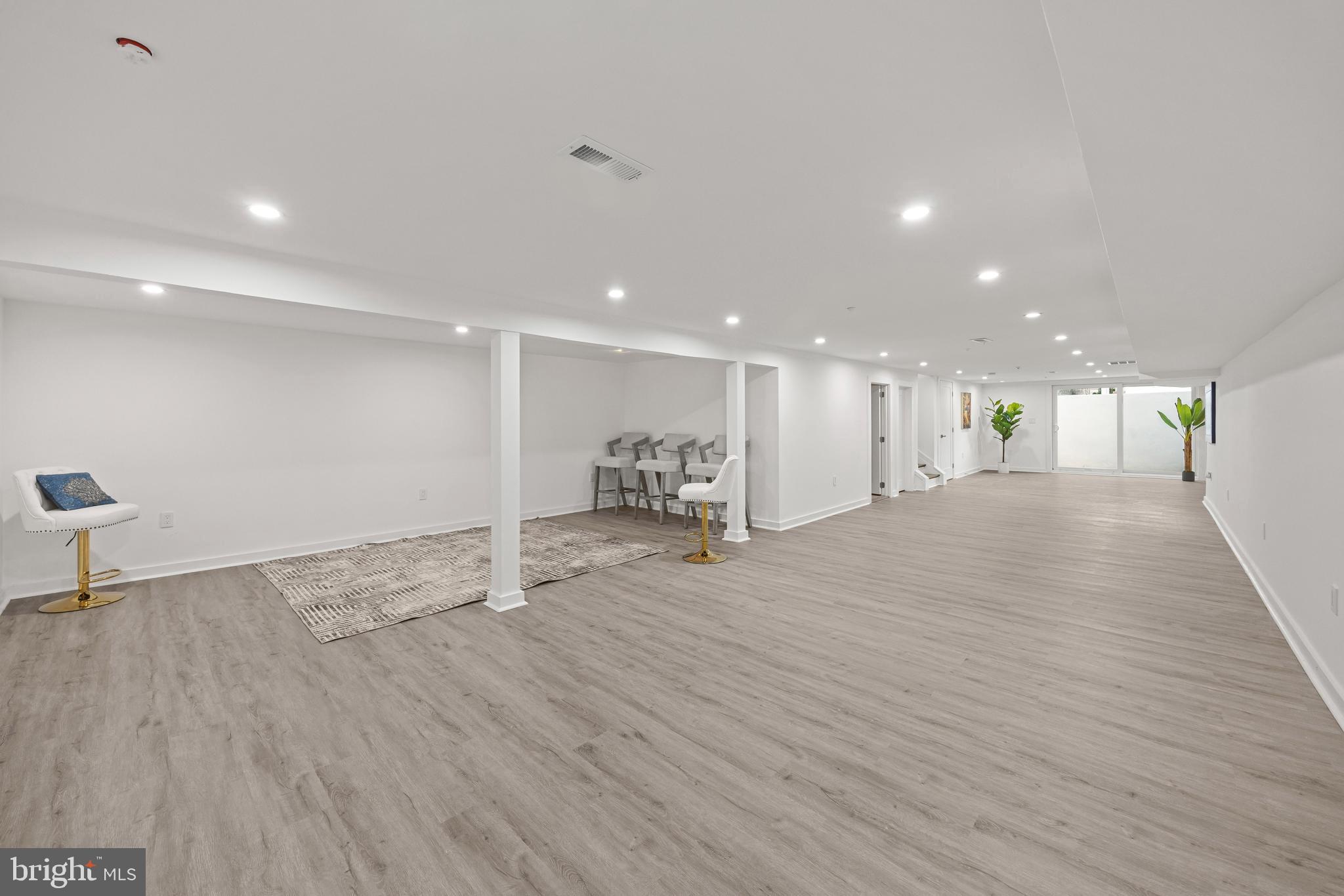 STEVENSVILLE - Residential