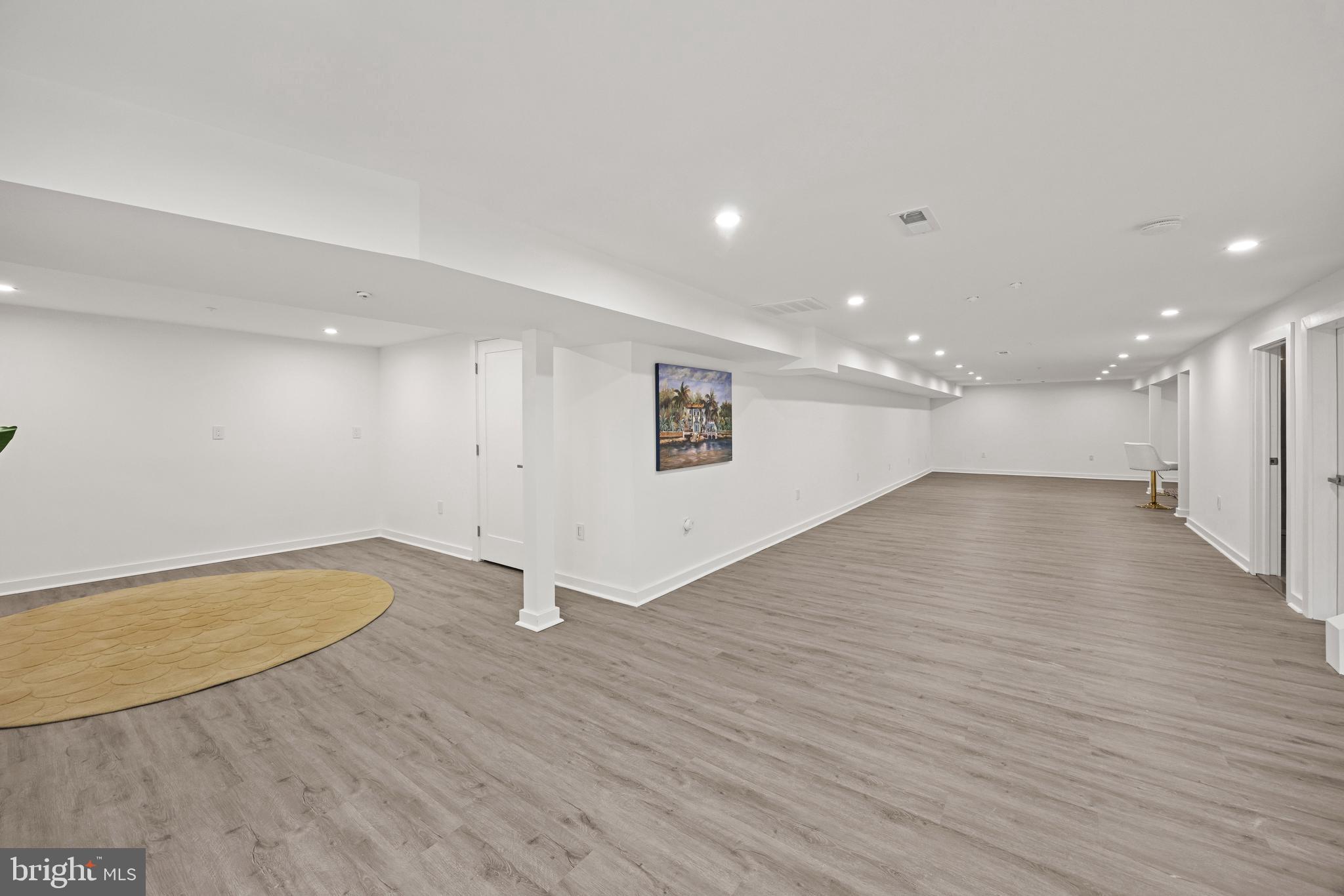 STEVENSVILLE - Residential