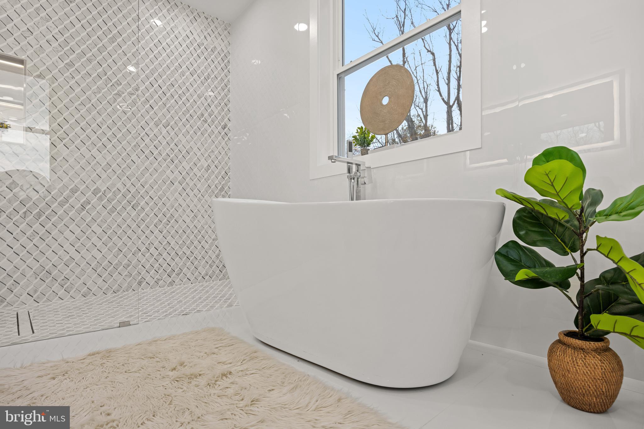 STEVENSVILLE - Residential