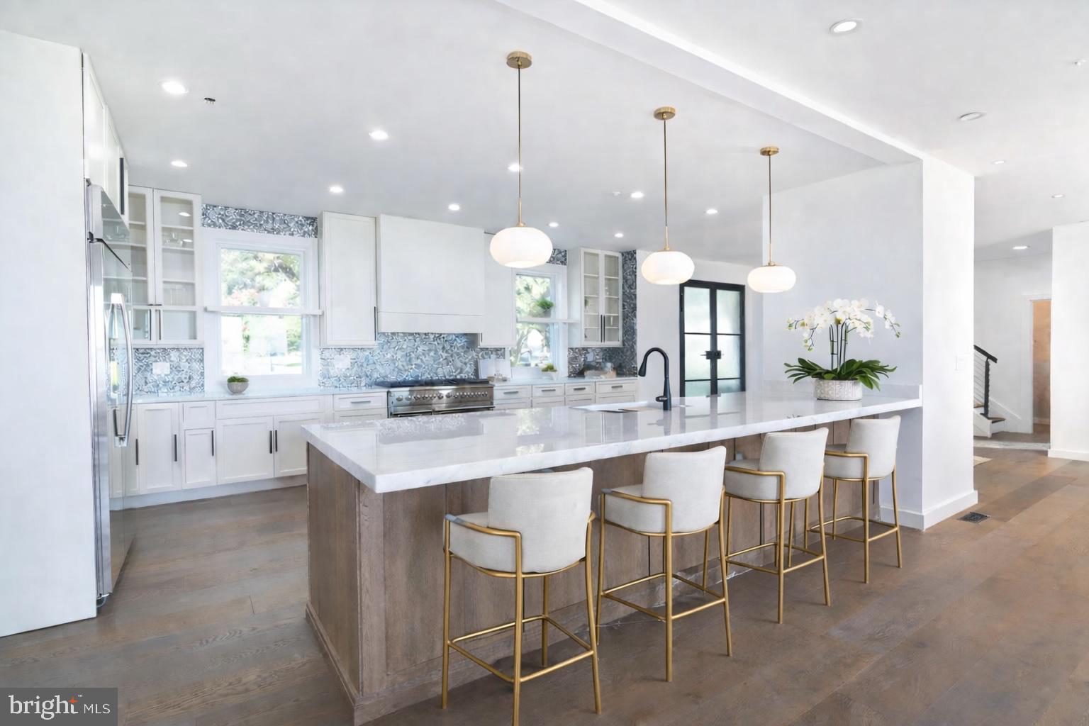 STEVENSVILLE - Residential