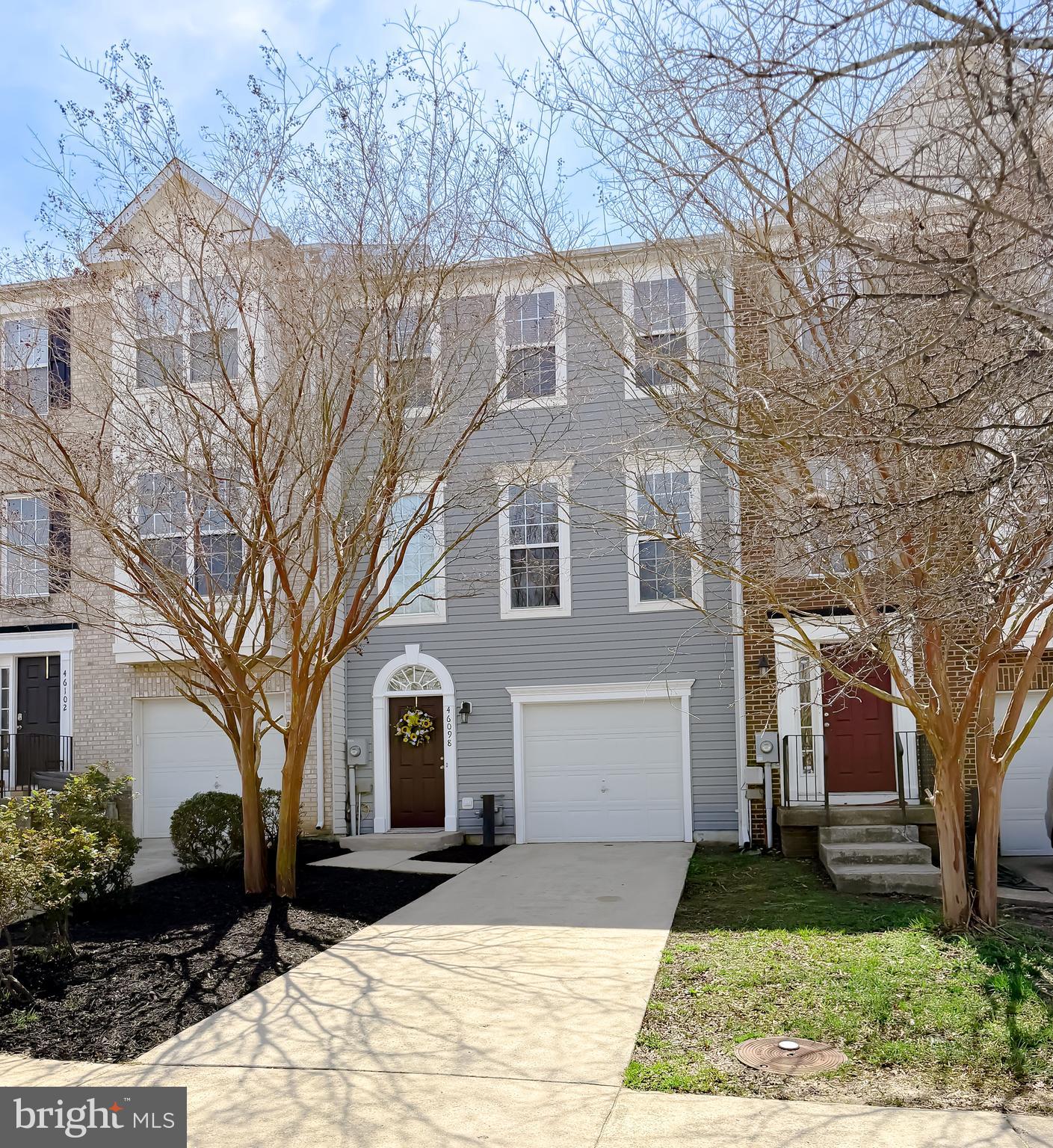 WESTBURY - Residential