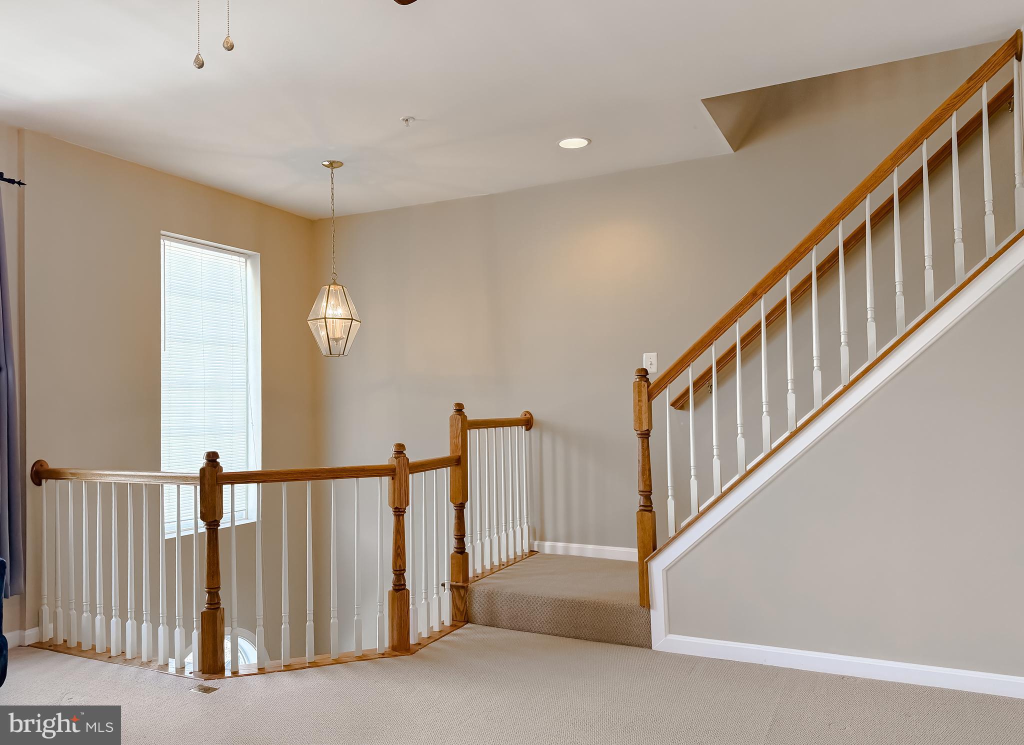 WESTBURY - Residential