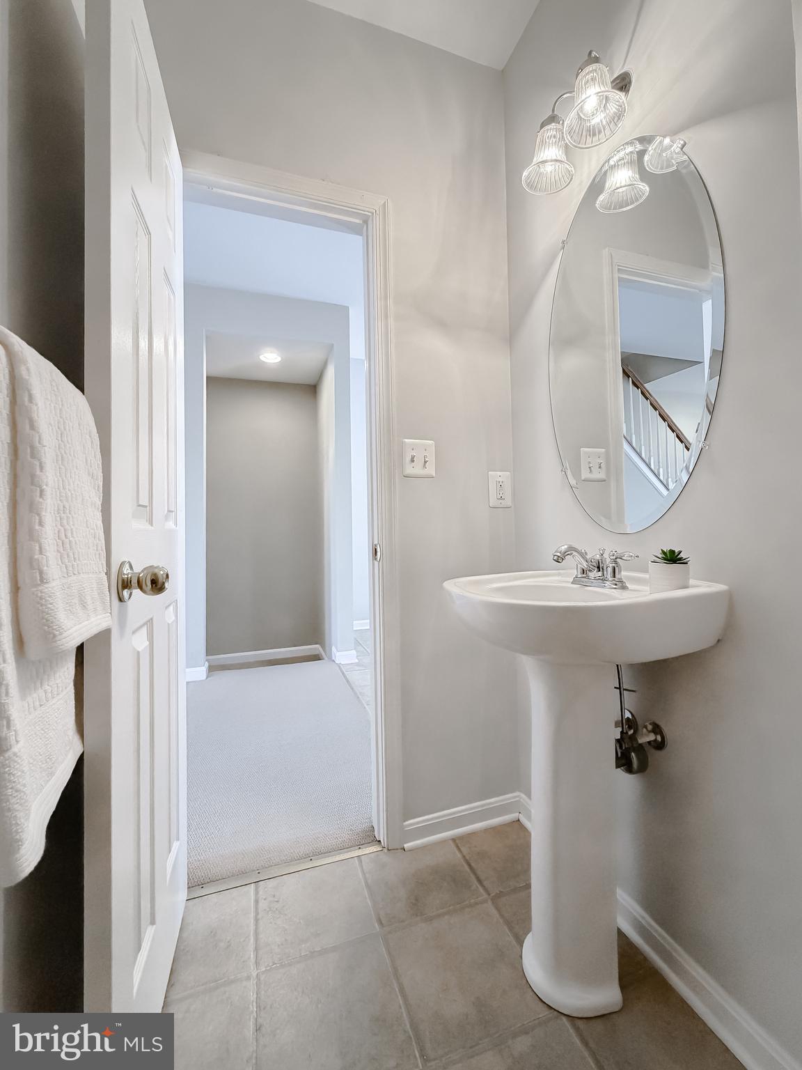 WESTBURY - Residential