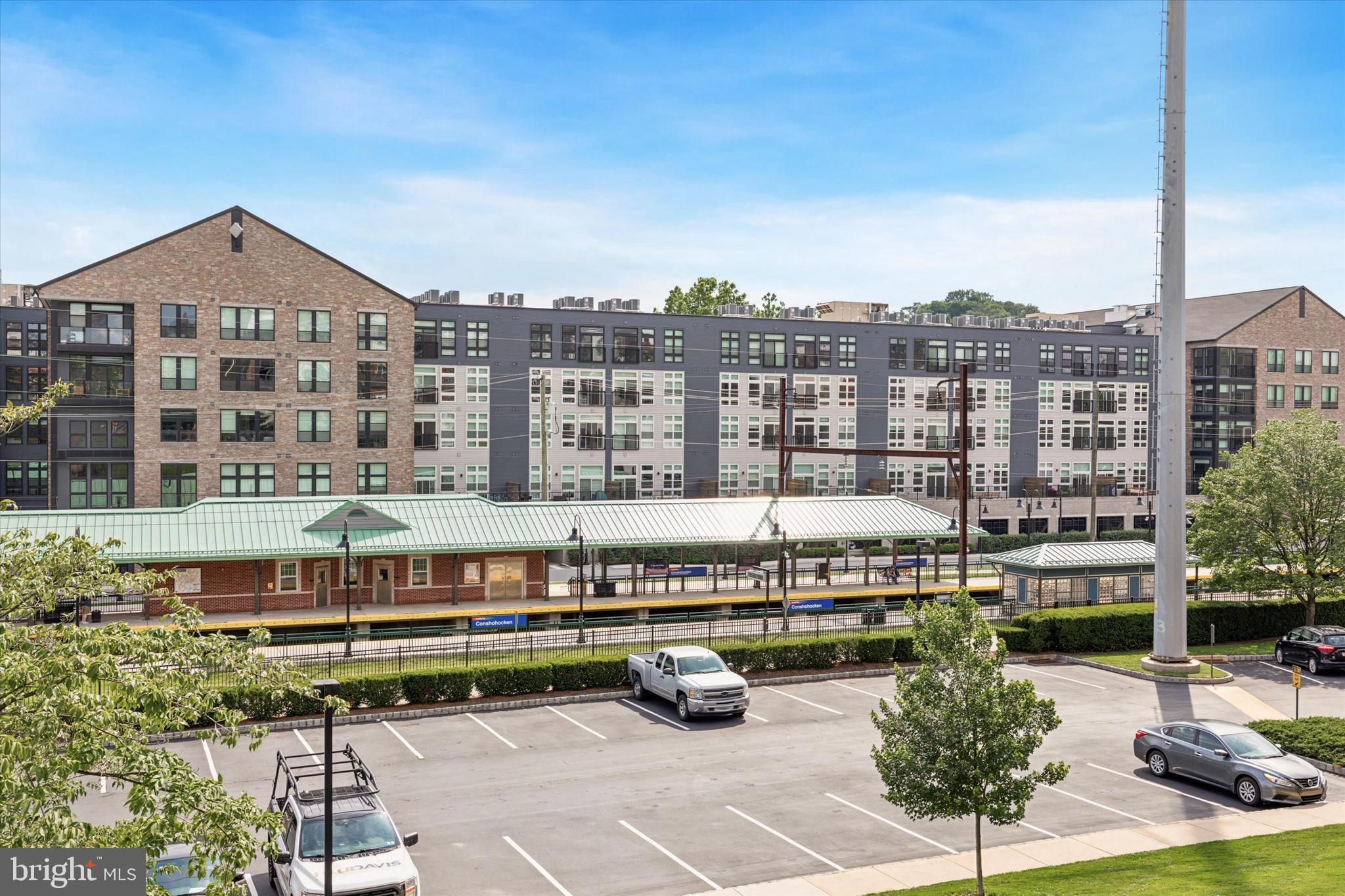 THE GRANDE AT RIVERVIEW - Residential