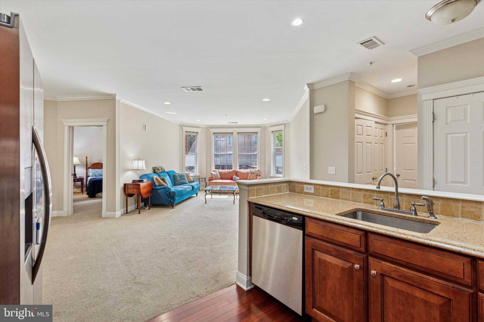 THE GRANDE AT RIVERVIEW - Residential