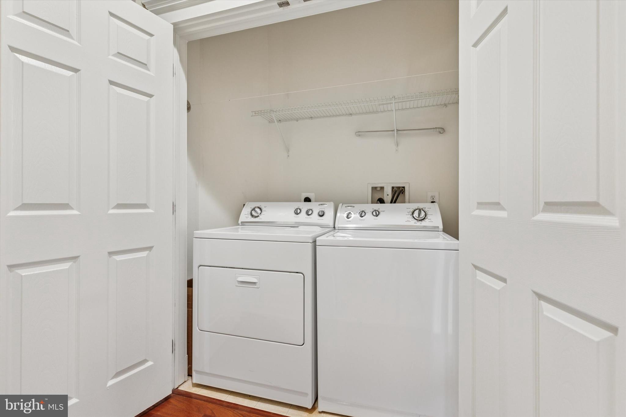 THE GRANDE AT RIVERVIEW - Residential